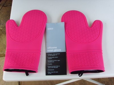 Gloves.jpeg